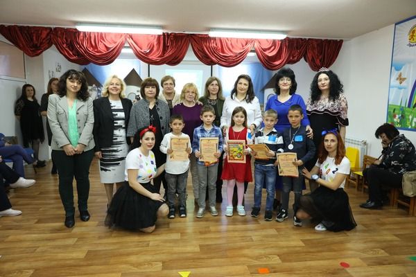 . - ДГ Пролет - Сандански