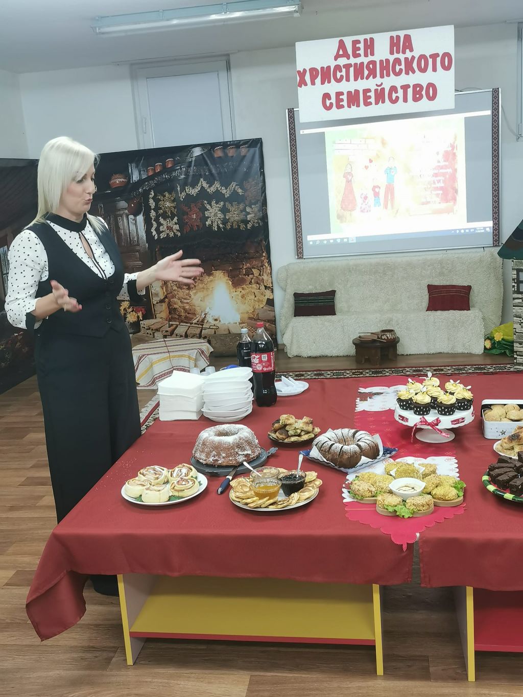 Кулинарна изложба - Там, където обичта не свършва - ДГ Пролет - Сандански