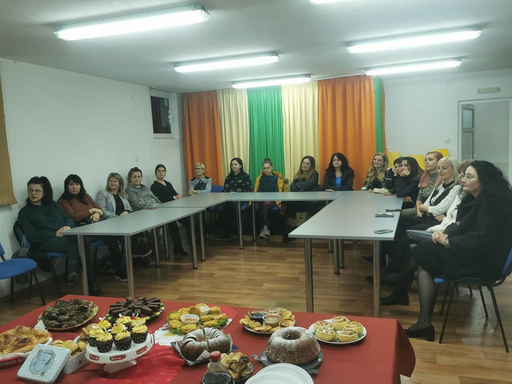 Кулинарна изложба - Там, където обичта не свършва - ДГ Пролет - Сандански