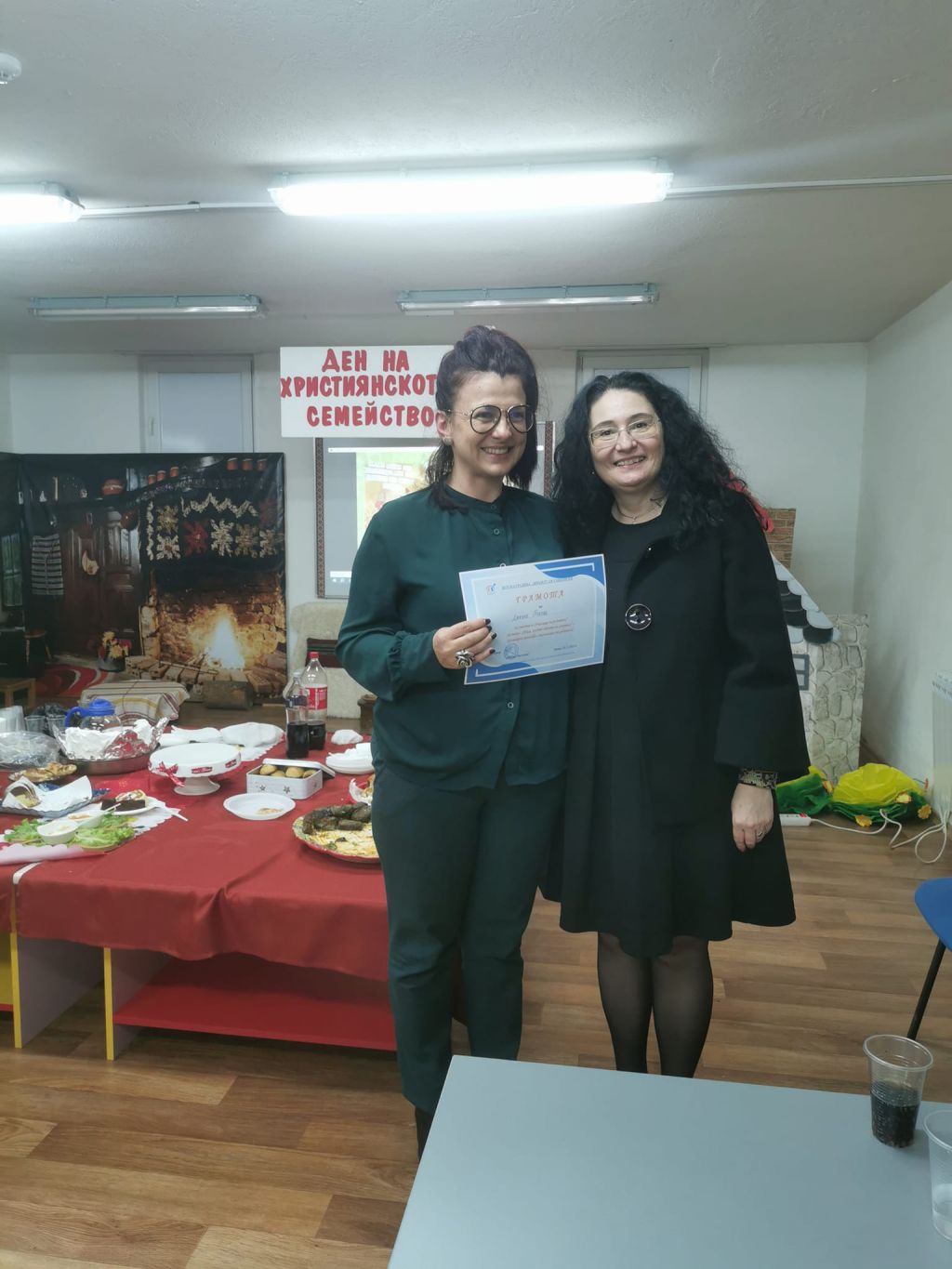 Кулинарна изложба - Там, където обичта не свършва - ДГ Пролет - Сандански